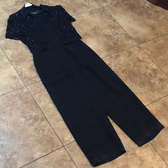 Debra Michael Women's Pant Suit - Picture 1 of 10
